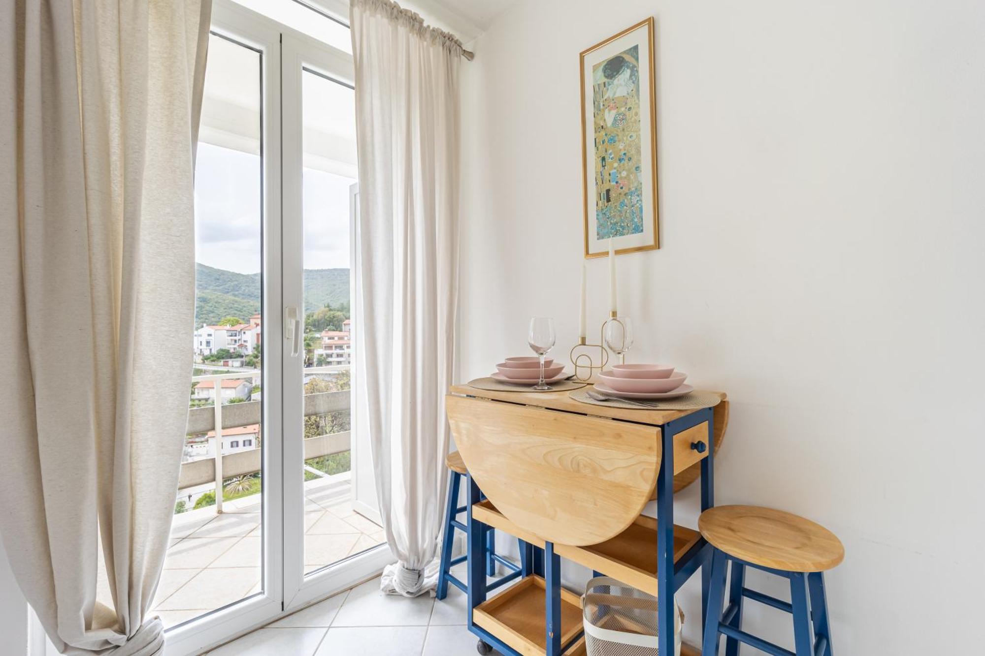 Apartments Sea View Rabac Oda fotoğraf
