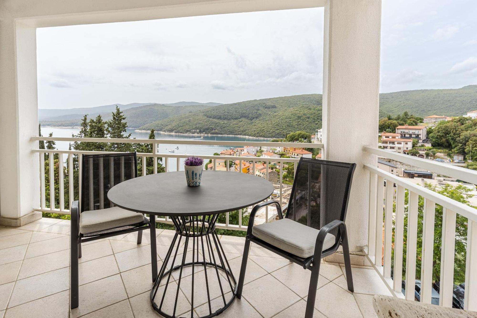 Apartments Sea View Rabac Dış mekan fotoğraf